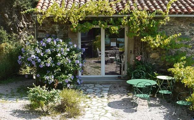 Les Jardins De Lumiere Acomodação com café da manhã Brusque Exterior foto